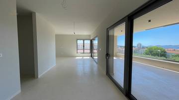 Thumbnail von Neubau-Penthouse mit Panoramablick auf Meer und Stadt, Aufzug und zwei Stellplätzen