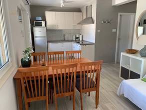 Thumbnail von Haus mit 6 Apartments, Meerblick und großer Terrasse nur 65 Meter vom Meer