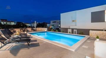 Thumbnail von Moderne Wohnung mit Meerblick und beheiztem Gemeinschaftspool