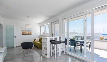 Thumbnail von Moderne Wohnung mit Meerblick und beheiztem Gemeinschaftspool