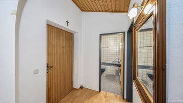 Thumbnail von Dachgeschosswohnung mit schönem Bergblick