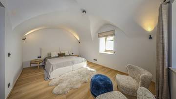 Thumbnail von Exklusive Wohnung in historischem Stadthaus