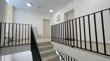 Thumbnail von Neubauwohnung mit drei Schlafzimmern, Terrasse und Meerblick