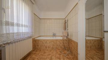 Thumbnail von Golf-in/Golf-out Landhaus in sonniger Toplage