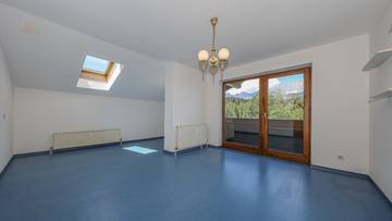 Thumbnail von Dachgeschosswohnung in Ruhelage mit Kaiserblick