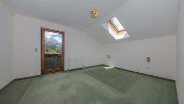 Thumbnail von Dachgeschosswohnung in Ruhelage mit Kaiserblick