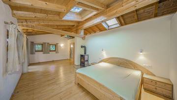 Thumbnail von Tirolerhaus mit über 3.800 m² Grund in idyllischer Ruhelage