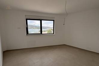 Thumbnail von Moderne Neubauwohnung in der 1. Reihe zum Meer