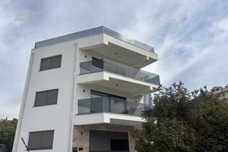 Thumbnail von Penthouse mit großer Dachterrasse und Meerblick