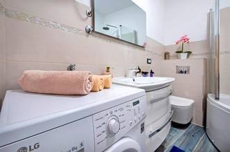 Thumbnail von Renovierte Wohnung mit Meerblick im historischen Zentrum