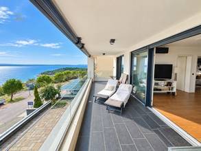 Thumbnail von Wohnung mit überdachter Terrasse und Panoramablick aufs Meer