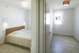 Thumbnail von Moderne und möblierte Wohnung mit Meerblick