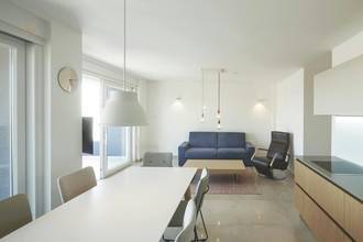 Thumbnail von Moderne und möblierte Wohnung mit Meerblick