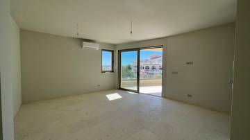 Thumbnail von Neubauwohnung mit überdachter Terrasse und Meerblick