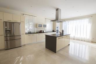 Thumbnail von Luxus-Villa in Estepona R2740463