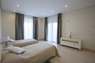 Thumbnail von Luxus-Villa in Estepona R2740463