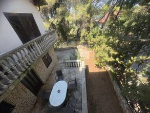 Thumbnail von Haus mit großem Garten und Meerblick nahe dem Strand