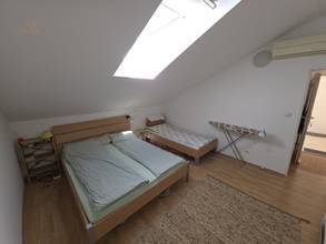 Thumbnail von Helle Dachgeschosswohnung mit Meerblick und eigenem Stellplatz