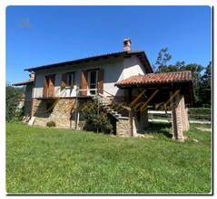 Thumbnail von Immogold Süd-Piemont in Piero Wunderschönes, renoviertes Landhaus aus Stein und Holz mit eigenem, umzäunbarem Grundstück