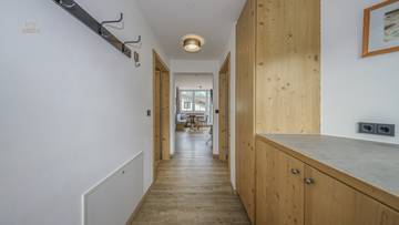 Thumbnail von Exklusives Apartment mit schönem Ausblick und touristischer Nutzung