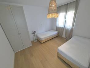 Thumbnail von Modern ausgestattetes Apartment mit Meerblick, Terrasse und Stellplatz