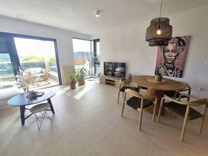 Thumbnail von Modern ausgestattetes Apartment mit Meerblick, Terrasse und Stellplatz