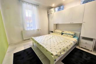 Thumbnail von Renoviertes Steinhaus mit großer Dachterrasse und Meerblick