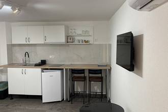 Thumbnail von Apartmenthaus mit sieben Einheiten im Zentrum, nahe der Promenade