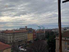 Thumbnail von Altstadtwohnung mit Balkon und Meerblick, 500 m zum Ufer