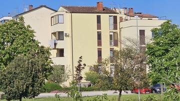 Thumbnail von Apartment mit zwei Eingängen, Gemeinschaftspool und Blick aufs Meer
