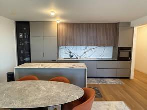 Thumbnail von Neue Luxuswohnung mitten in der Stadt, nur Schritte vom Strand