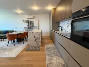 Thumbnail von Neue Luxuswohnung mitten in der Stadt, nur Schritte vom Strand