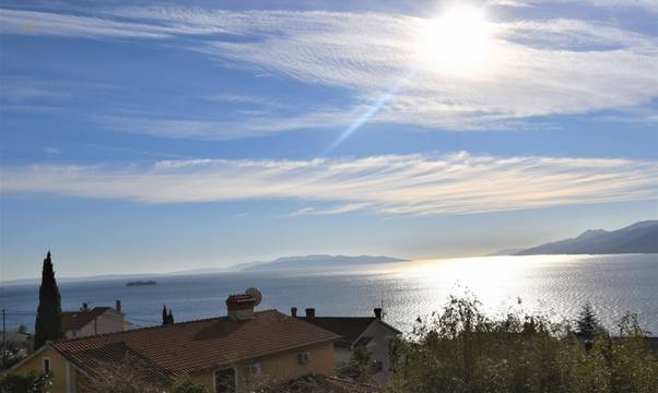 Möbliertes Appartement mit Panorama-Meerblick