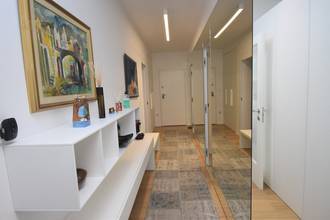 Thumbnail von Möbliertes Appartement mit Panorama-Meerblick