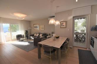 Thumbnail von Möbliertes Appartement mit Panorama-Meerblick