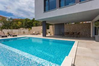 Thumbnail von Moderne, luxuriös ausgestatte Villa auf der Insel Krk