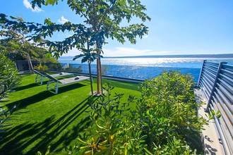 Thumbnail von Neu errichtete Villa unmittelbar am Ufer, eigener Strandzugang und Pool