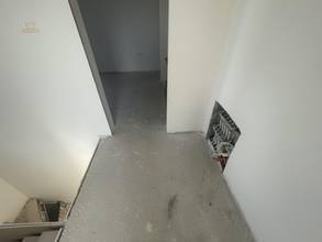 Thumbnail von Zweistöckiges Apartment im Neubau, Terrasse mit Aussicht aufs Wasser