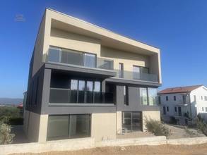 Thumbnail von Kleines Neubauprojekt aus zwei Häusern, Apartments mit Aussicht aufs Wasser