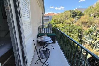Thumbnail von Geräumige Wohnung auf zwei Ebenen mit Loggia, Balkon und Meerblick