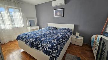 Thumbnail von Möbliertes Apartment am Hafen, Balkon mit freier Aussicht aufs Wasser