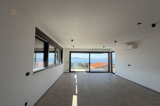 Thumbnail von Neu gebaute Wohnung mit 19 m² Balkon, Lift und zwei Stellplätzen