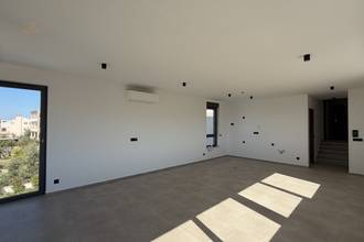 Thumbnail von Neu gebaute Wohnung mit 19 m² Balkon, Lift und zwei Stellplätzen