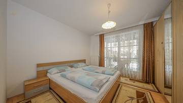 Thumbnail von Großzügige Gartenwohnung in zentraler Ruhelage