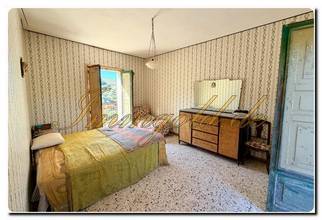 Thumbnail von Apartes Landhaus mit großem Grundstück, Obstbäumen und Olivenbäumen bei Mistretta