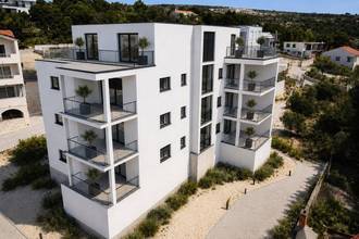 Thumbnail von Apartment im zweiten Stock eines Neubaus, große Terrasse, Bezug 2027