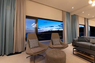 Thumbnail von Neubauvilla direkt am Wasser, 32.500 m² Grund, geheizter Swimmingpool und Spa