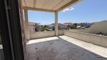 Thumbnail von Neubau-Penthouse mit drei Schlafzimmern, Aufzug und Abstellraum