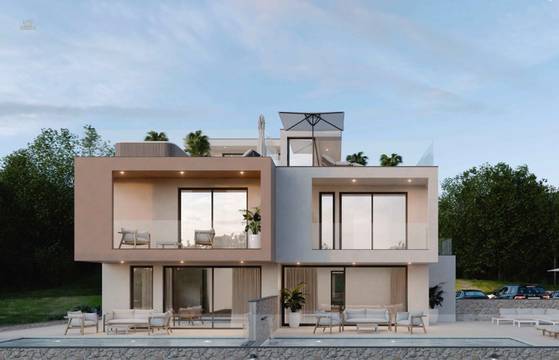 Neubau-Doppelhaushälfte mit Sonnenterrasse, Pool und Meerblick