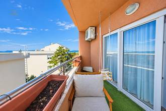 Thumbnail von Zwei verbundene Wohneinheiten, voll möbliert, Balkon und Terrasse zum Meer